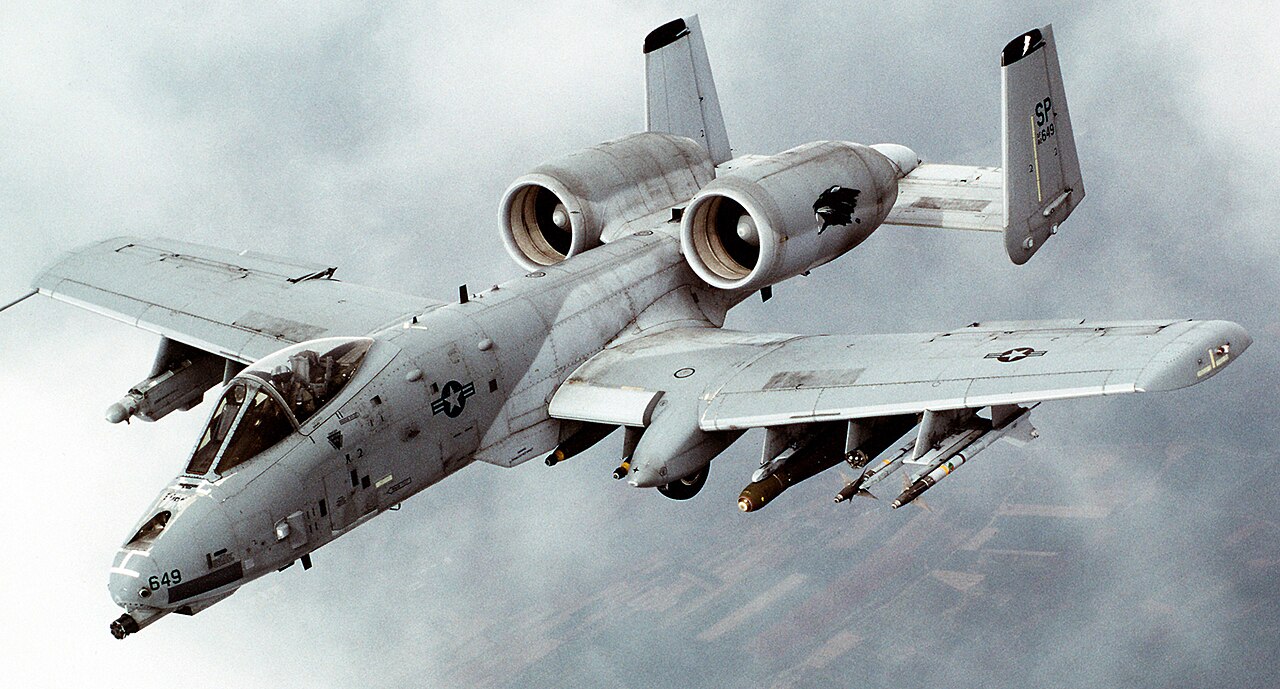 飛行するA-10サンダーボルトII（参考写真）