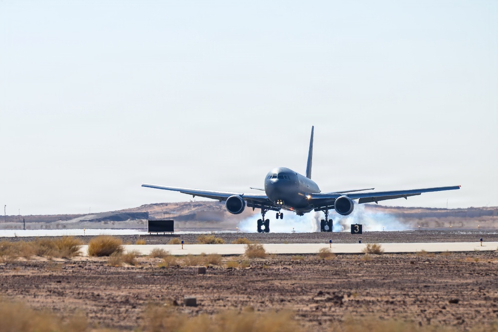 2026年1月にCENTCOM地域へ着陸する米空軍KC-46A Pegasus